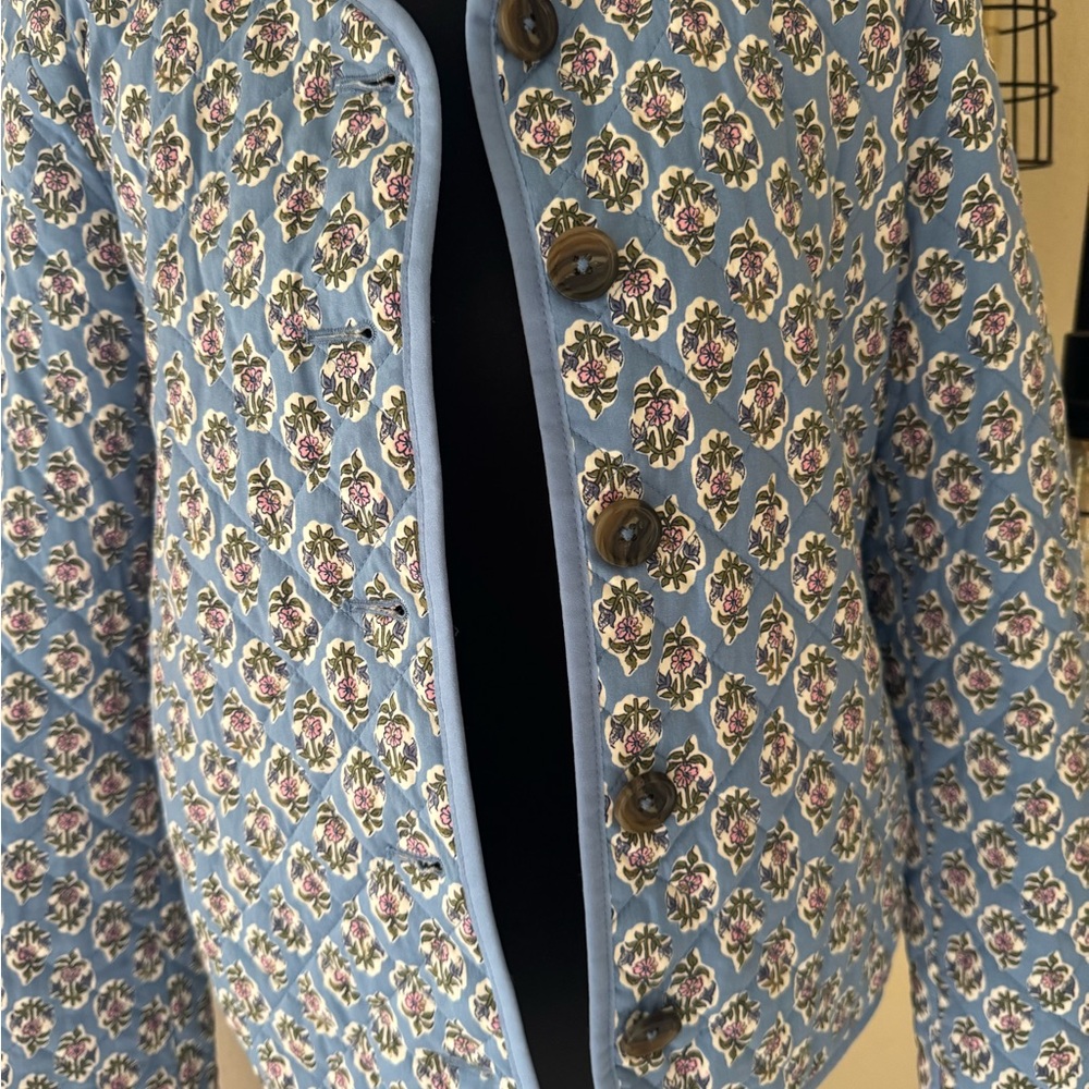 J.Crew Quilted Floral Jacket Blue Block Print Button Front Size 6 - Picture 4 of 12